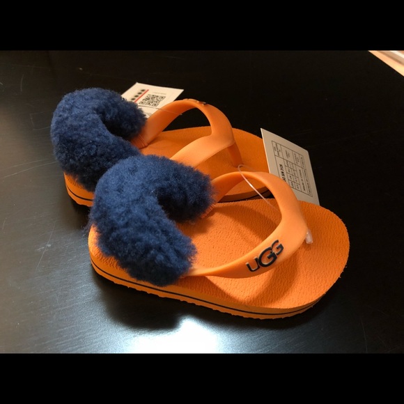 baby ugg flip flops